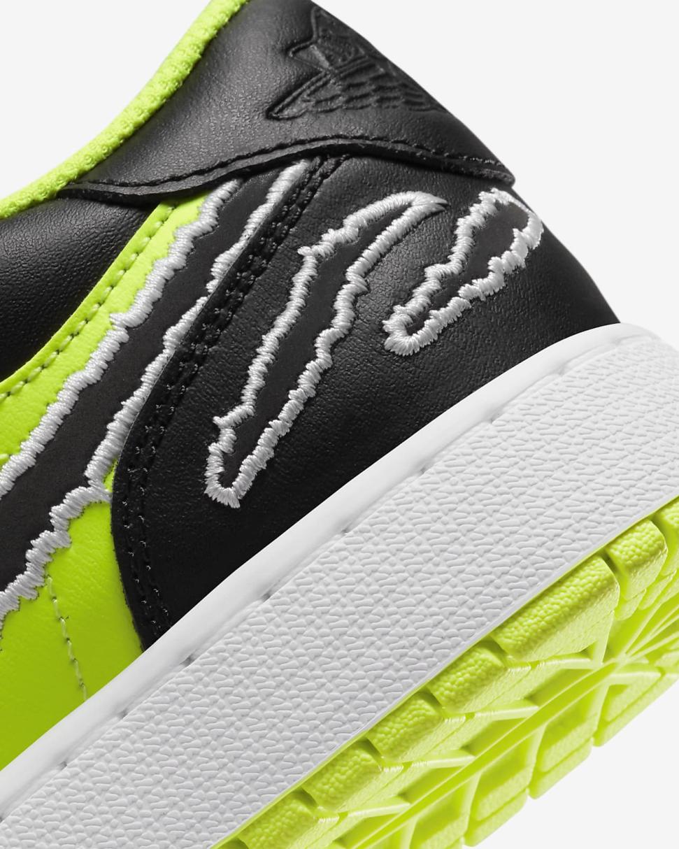Air Jordan 1 Low SE Volt/White/Black | Kids Nike Jordan