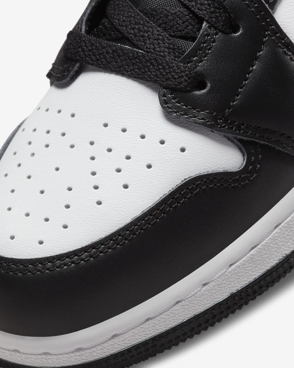 Air Jordan 1 Mid SE Black/White/Amethyst Wave/Bleached Coral | Kids Nike Jordan