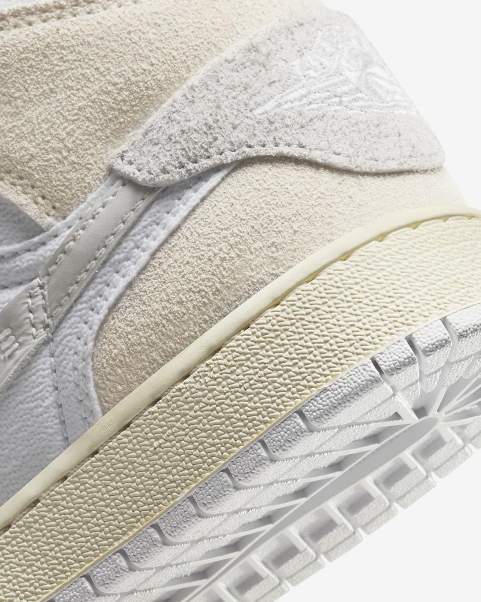 Air Jordan 1 Mid SE Craft White/Tech Grey/Sail/Light Orewood Brown | Kids Nike Jordan