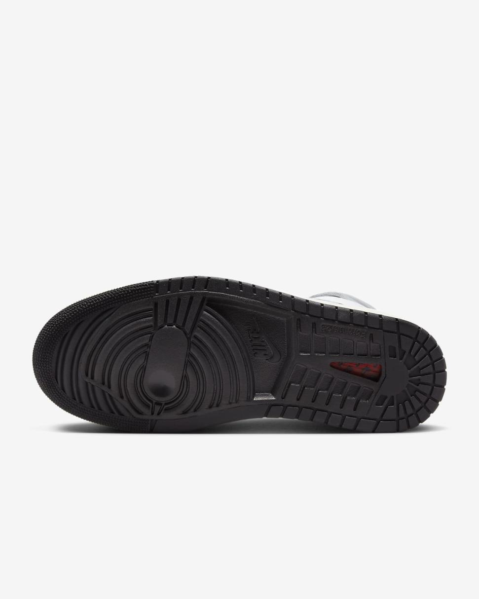 Air Jordan 1 Zoom Air CMFT 2 White/Photon Dust/Wolf Grey/Metallic Silver | Womens Nike Lifestyle