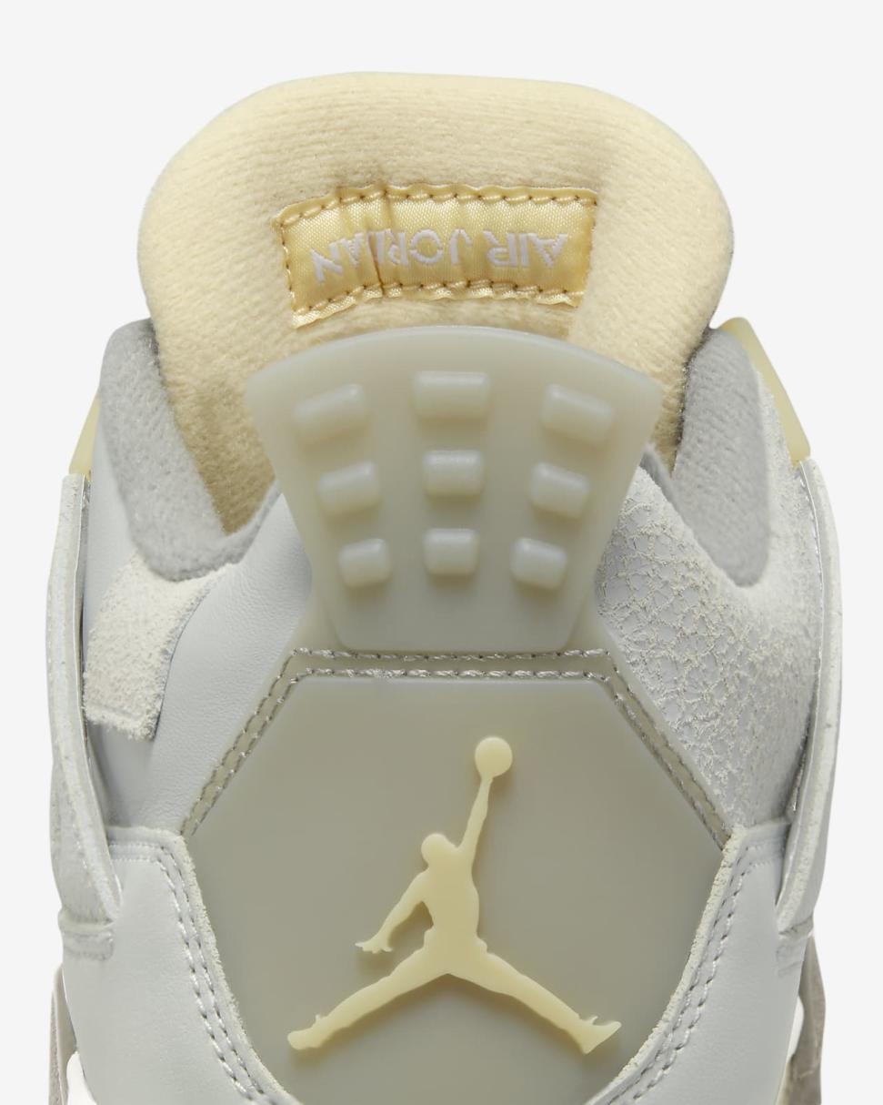 Air Jordan 4 Retro SE Photon Dust/Off White/Grey Fog/Pale Vanilla | Kids Nike Jordan