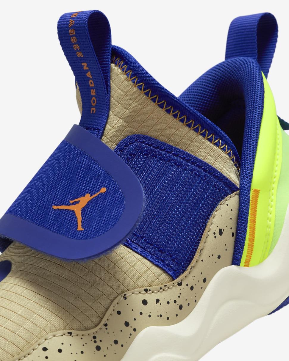 Jordan 23/7 Team Gold/Radiant Blue/Volt/Vivid Orange | Kids Nike Jordan