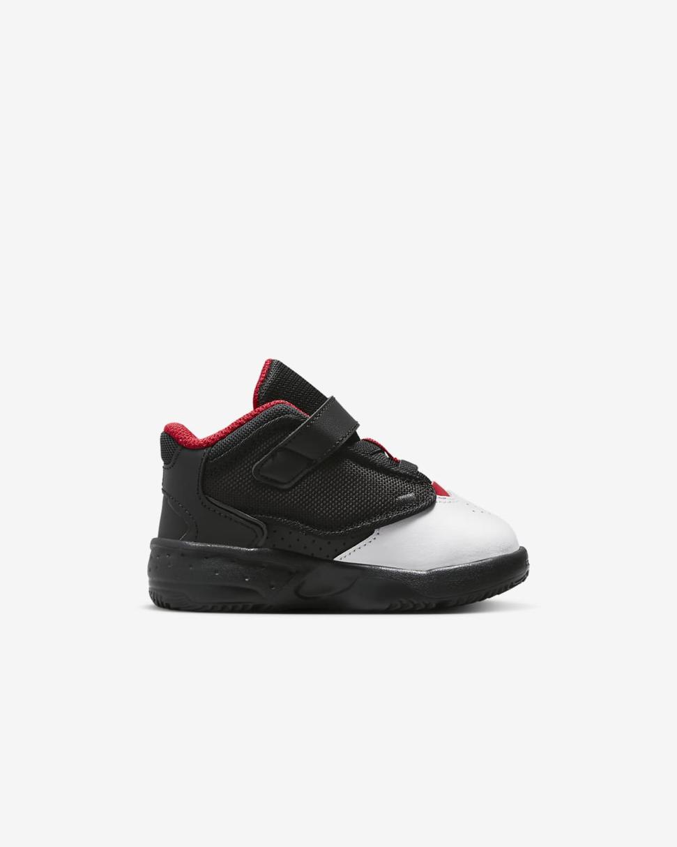 Jordan Max Aura 4 Black/White/Gym Red | Kids Nike Jordan