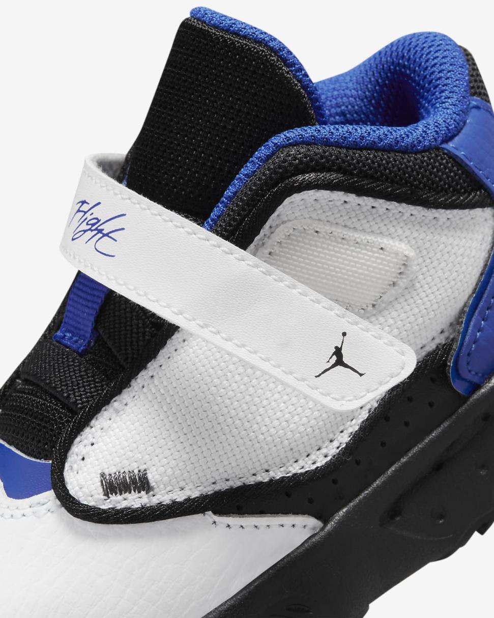 Jordan Max Aura 4 White/Hyper Royal/Black | Kids Nike Jordan