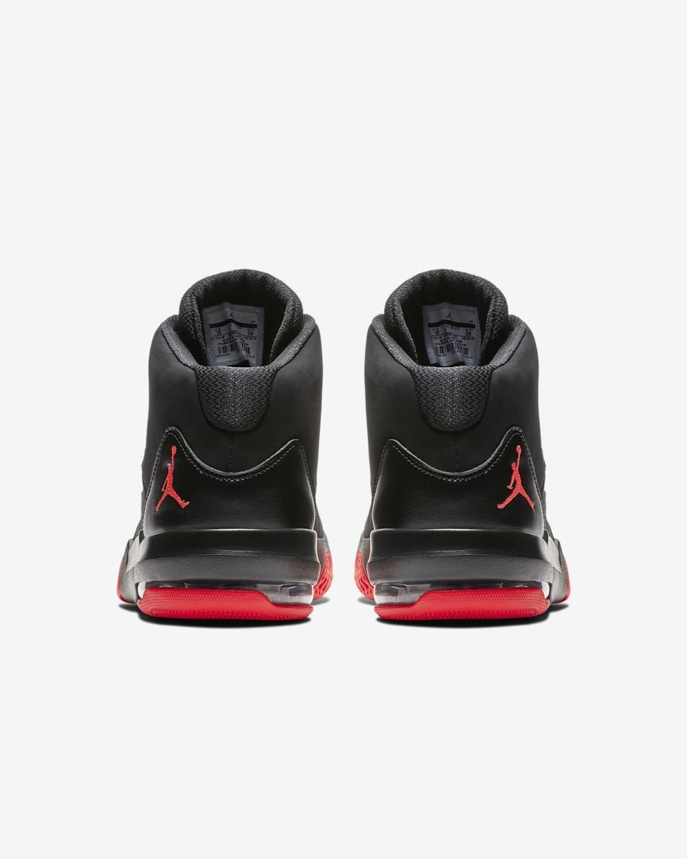 Jordan Max Aura Black/Infrared 23 | Mens Nike Lifestyle