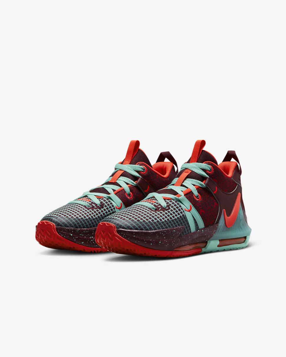 LeBron Witness 7 SE Night Maroon/Emerald Rise/Black/Bright Crimson | Kids Nike Basketball
