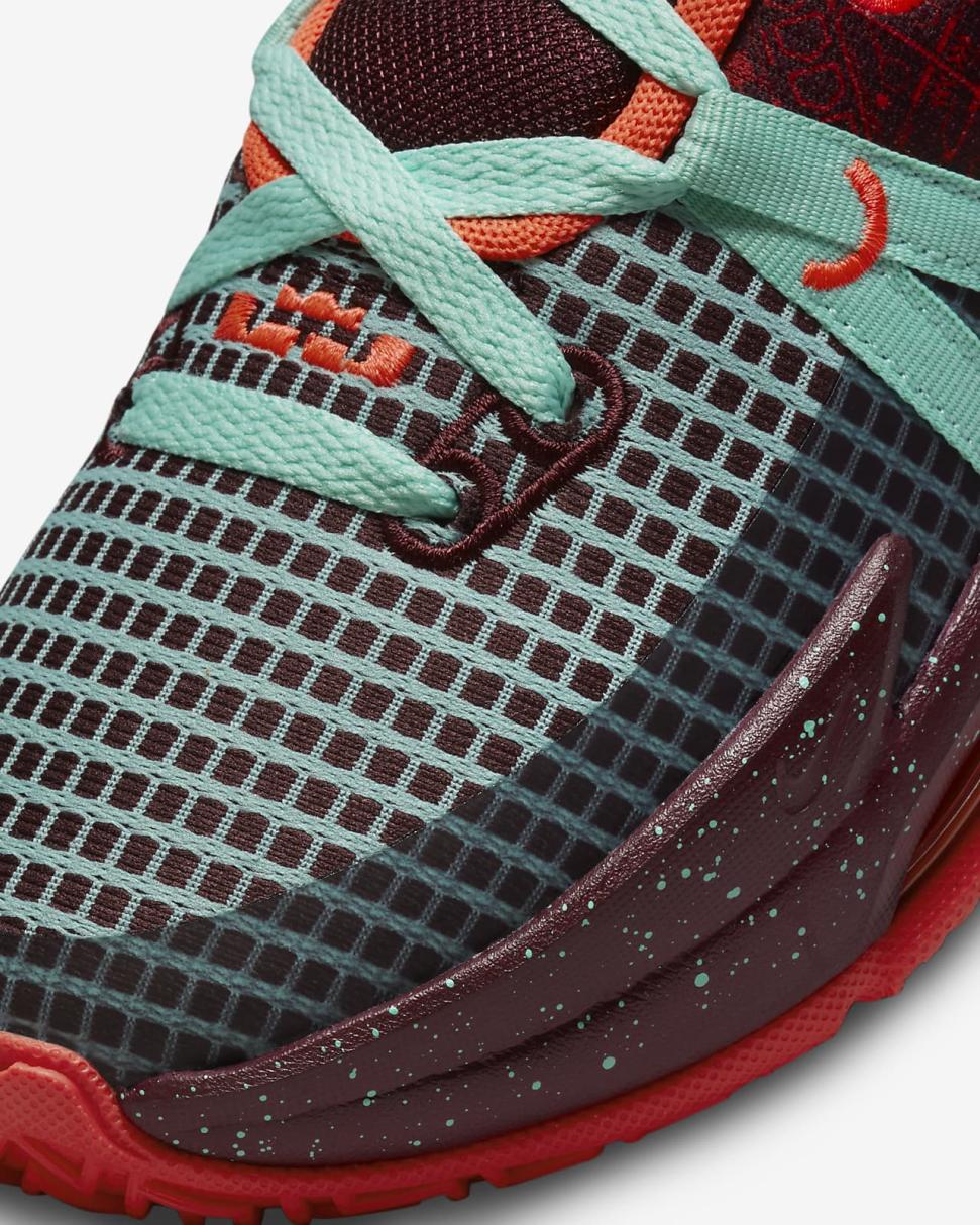 LeBron Witness 7 SE Night Maroon/Emerald Rise/Black/Bright Crimson | Kids Nike Basketball