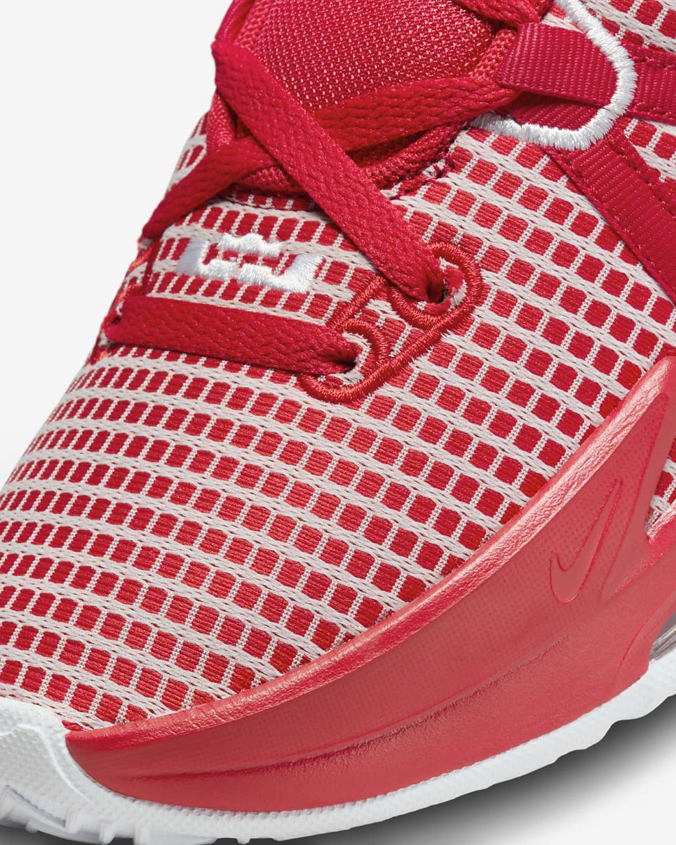 LeBron Witness 7 (Team) University Red/University Red/White | Mens Nike Basketball