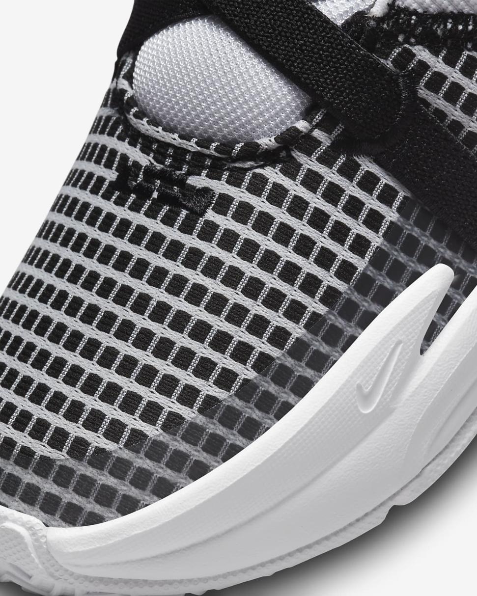 LeBron Witness 7 White/Black/Black/Metallic Silver | Kids Nike Basketball