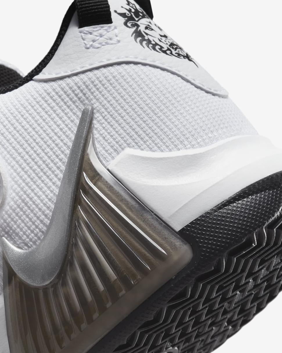 LeBron Witness 7 White/Black/Black/Metallic Silver | Kids Nike Basketball