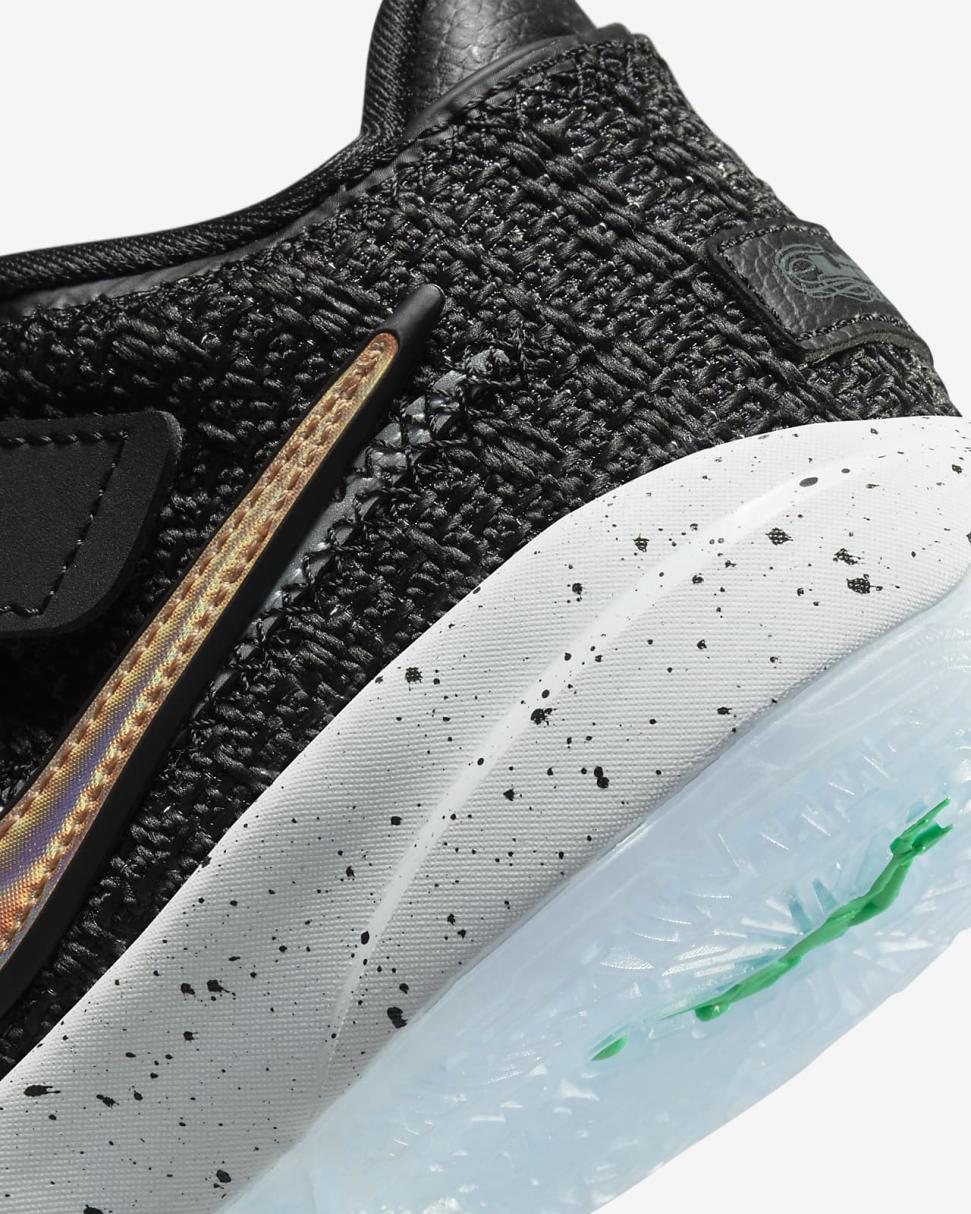 LeBron XX Black/White/Pure Platinum/Metallic Gold | Kids Nike Basketball