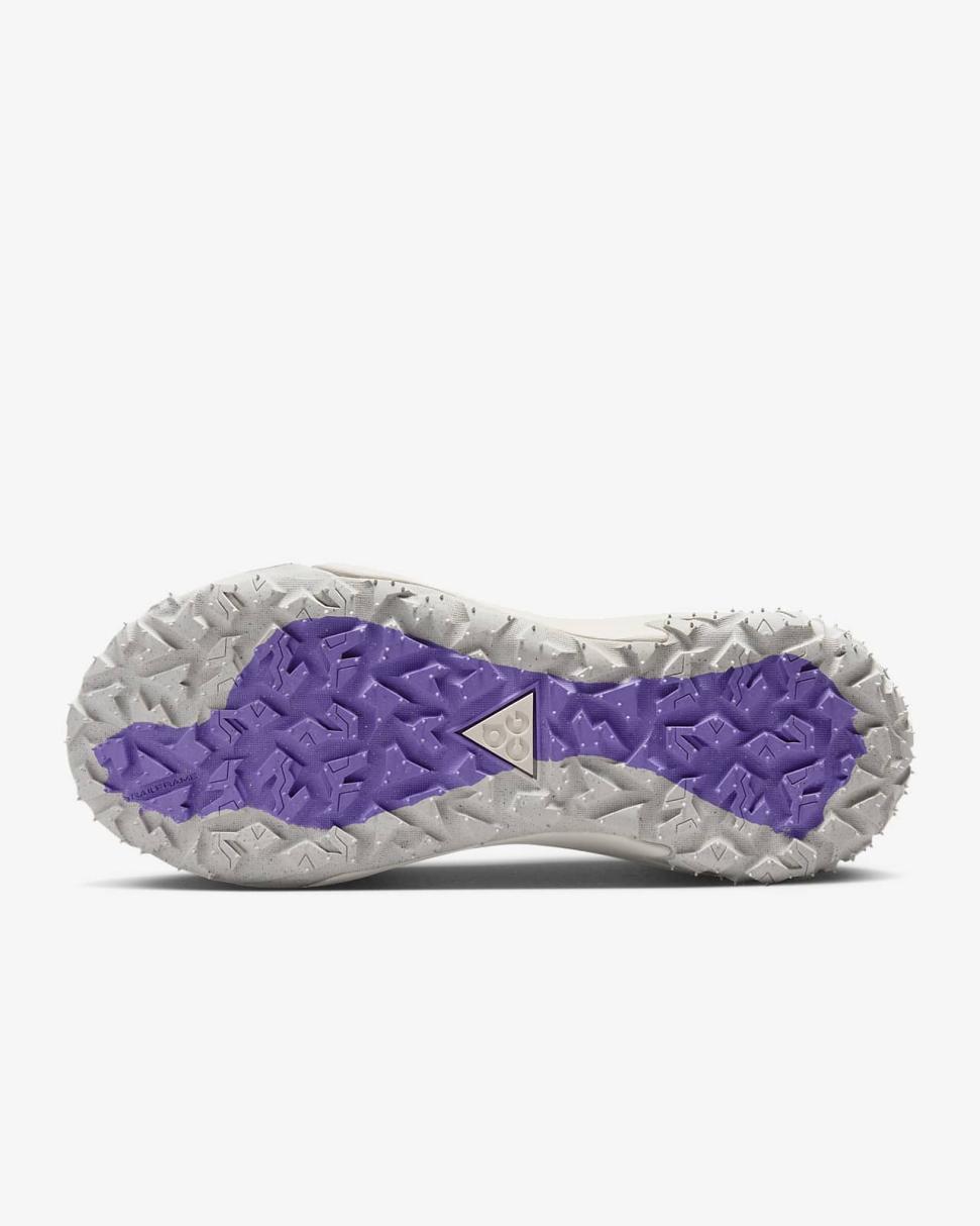 Nike ACG Mountain Fly 2 Low Neutral Olive/Action Grape/Light Orewood Brown/Gridiron | Mens Nike Lifestyle