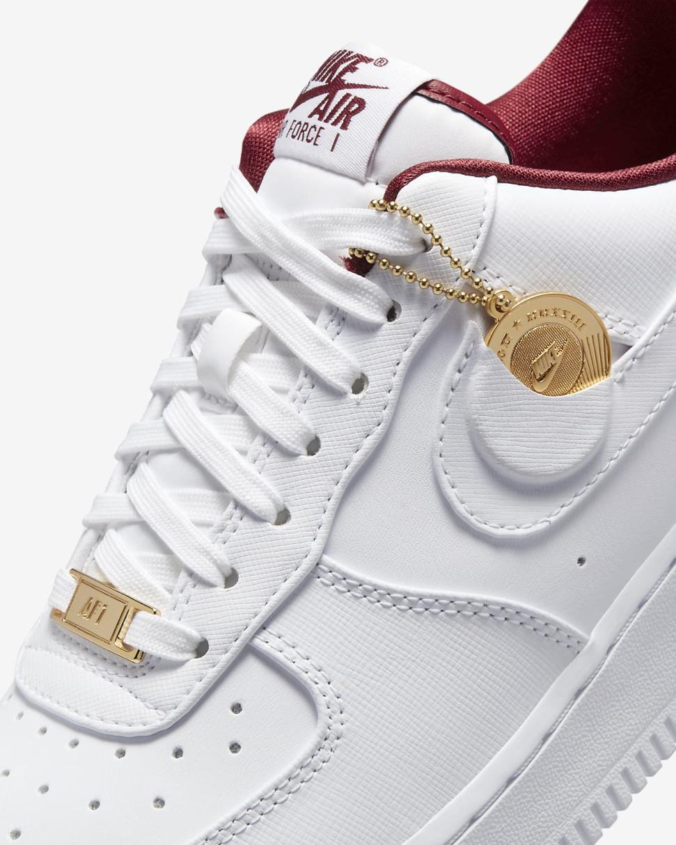 Nike Air Force 1 '07 SE White/Team Red/Metallic Gold Star/White | Womens Nike Lifestyle