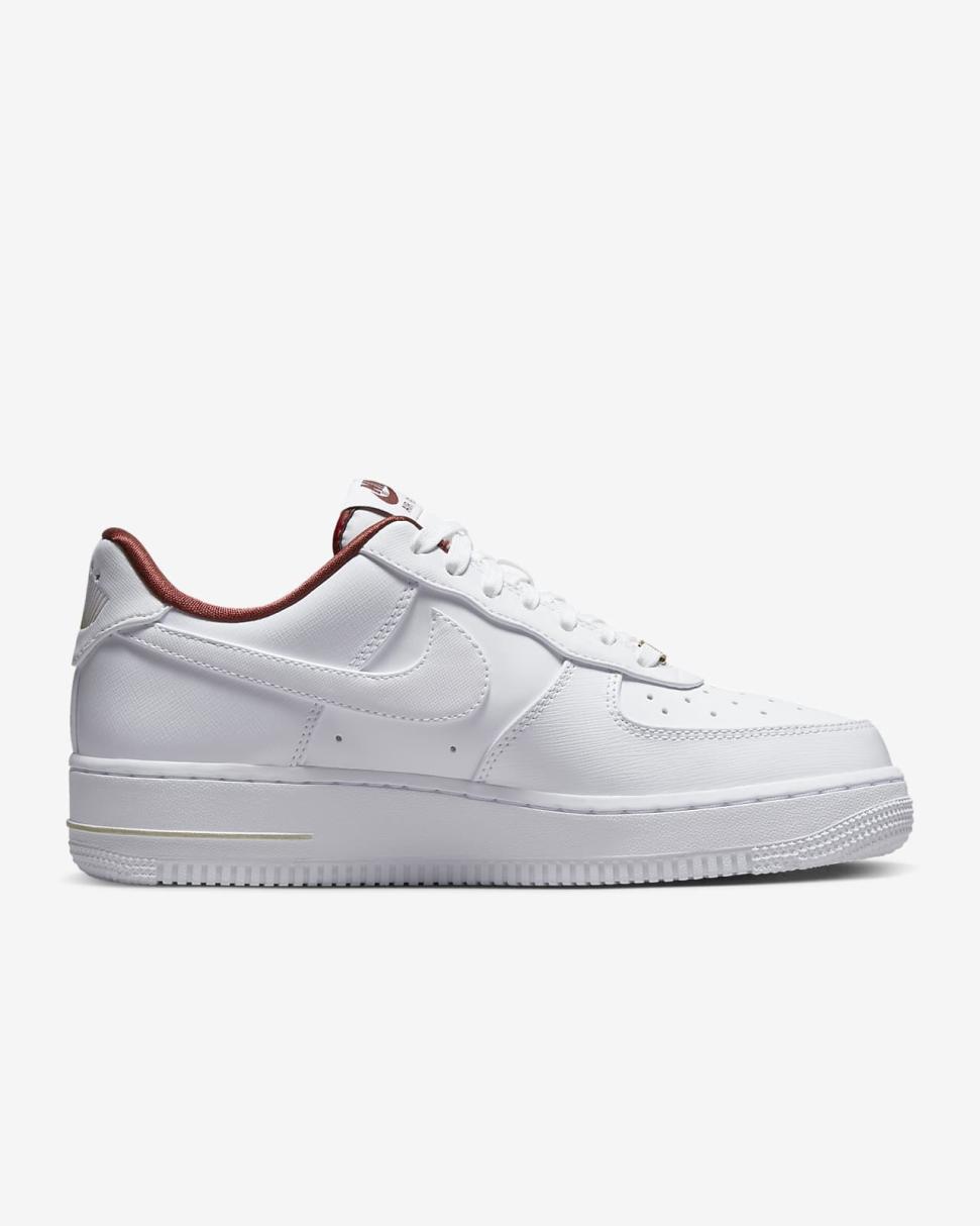 Nike Air Force 1 '07 SE White/Team Red/Metallic Gold Star/White | Womens Nike Lifestyle