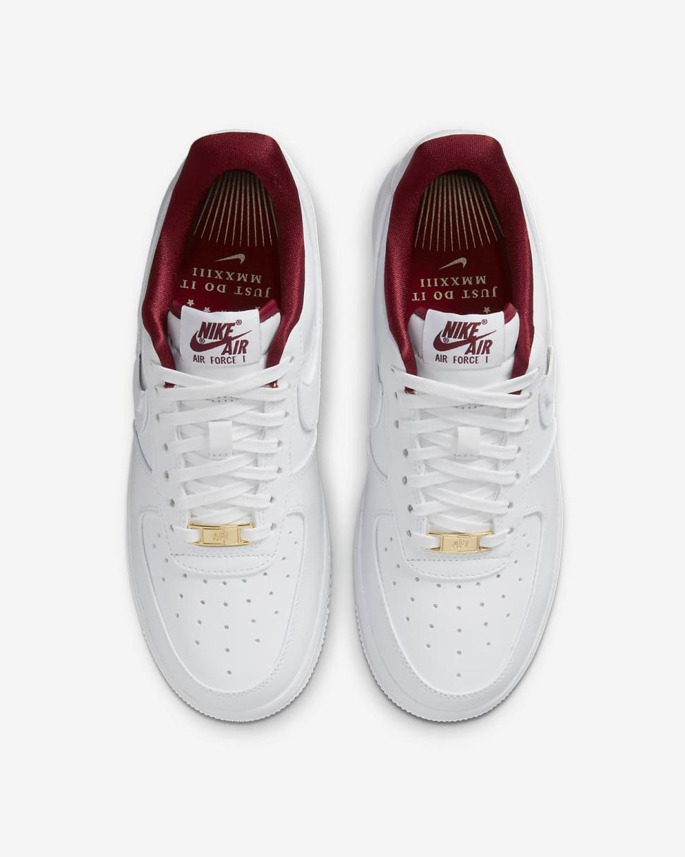 Nike Air Force 1 '07 SE White/Team Red/Metallic Gold Star/White | Womens Nike Lifestyle