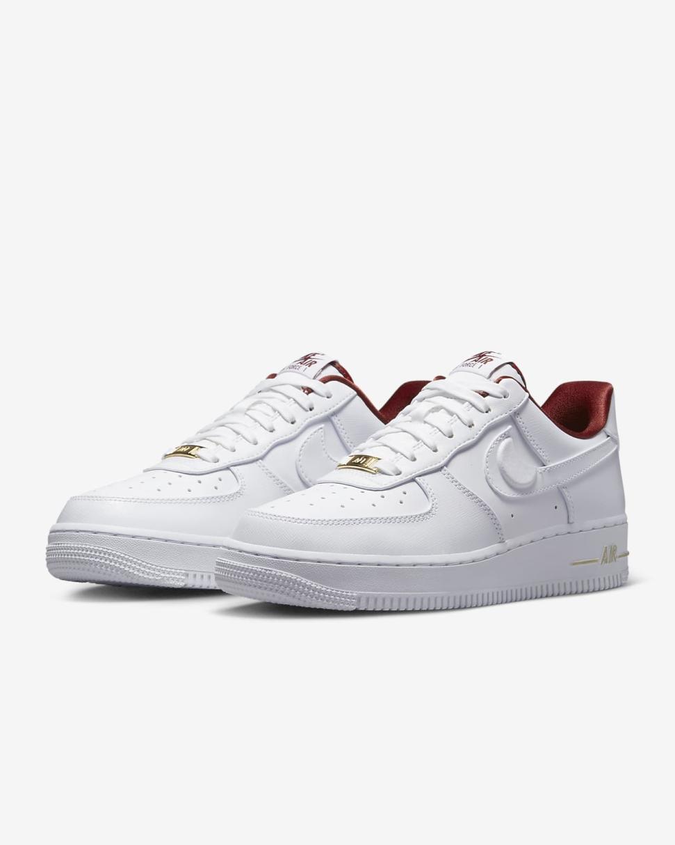 Nike Air Force 1 '07 SE White/Team Red/Metallic Gold Star/White | Womens Nike Lifestyle