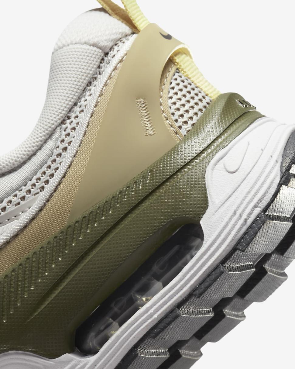 Nike Air Max Bliss Light Bone/Phantom/Limestone/Dark Smoke Grey | Womens Nike Lifestyle