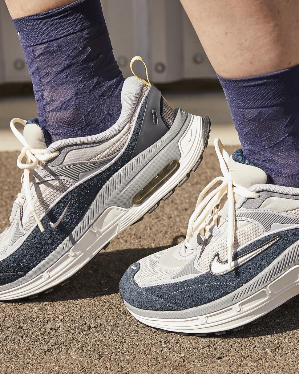 Nike Air Max Bliss Light Iron Ore/Cool Grey/Armory Navy/Metallic Silver | Womens Nike Lifestyle