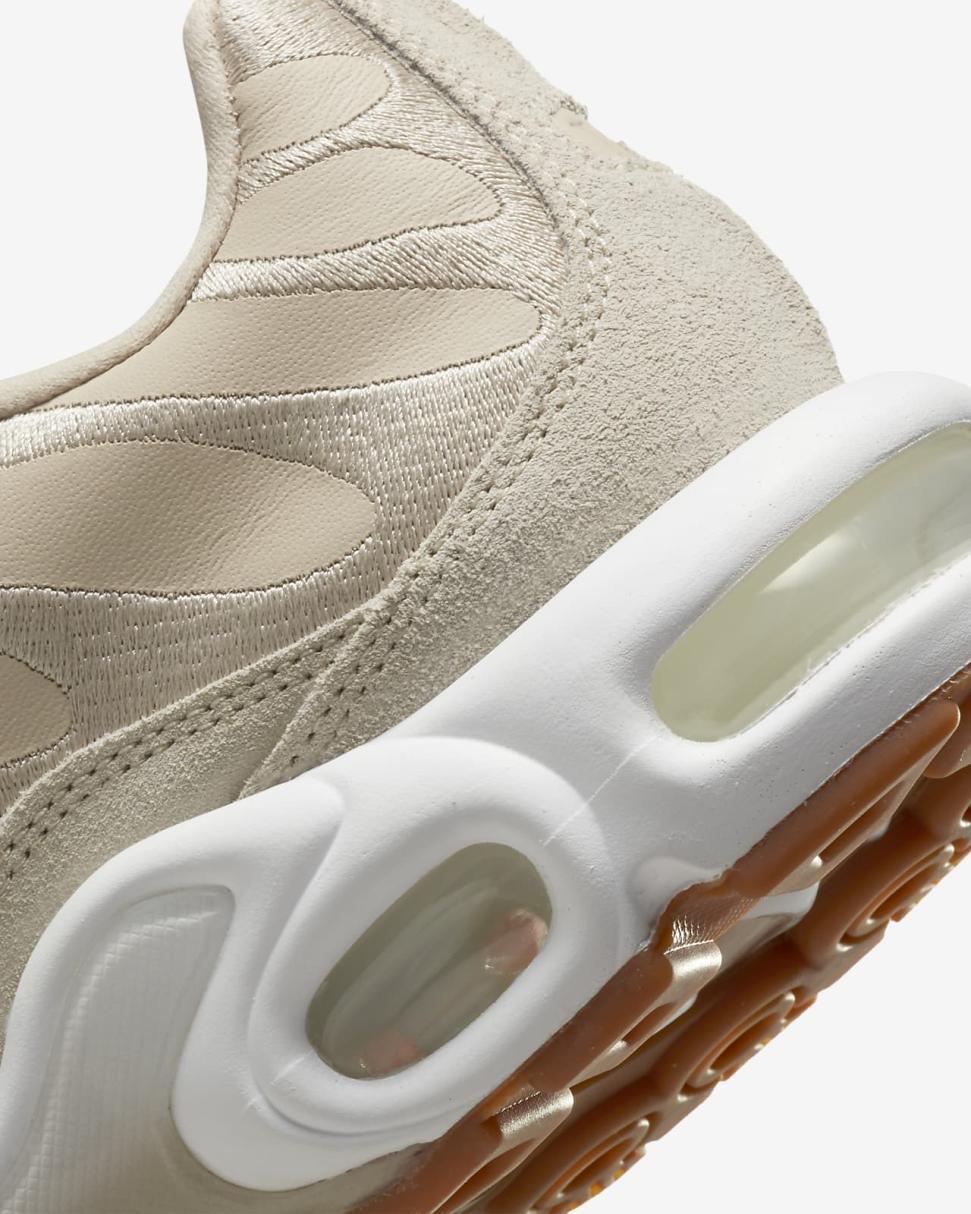 Nike Air Max Plus PRM Vachetta Tan/Sanddrift/Gum Medium Brown/White | Womens Nike Lifestyle