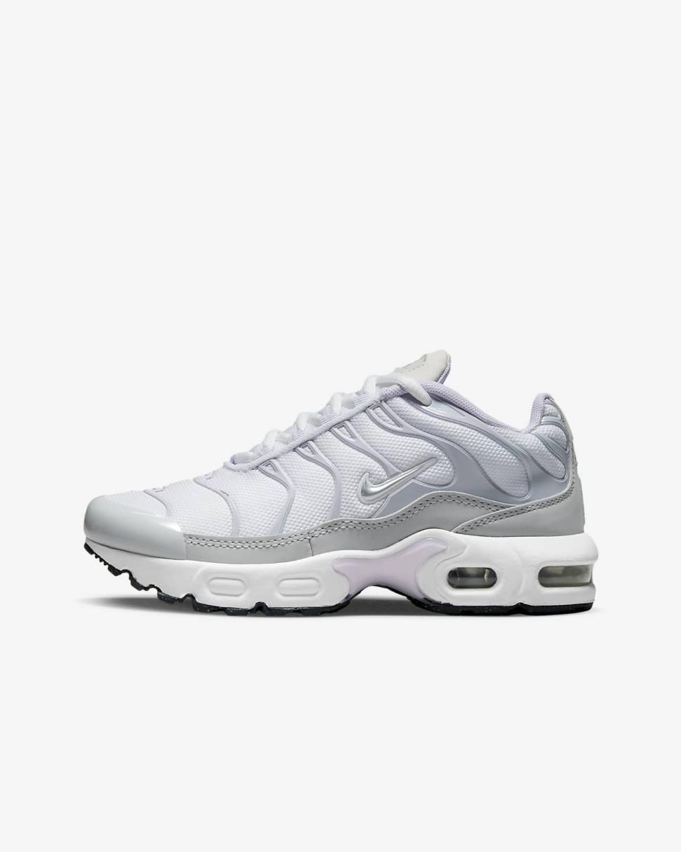 Nike Air Max Plus White/Pure Platinum/Violet Frost/Metallic Silver | Kids Nike First Day Kicks