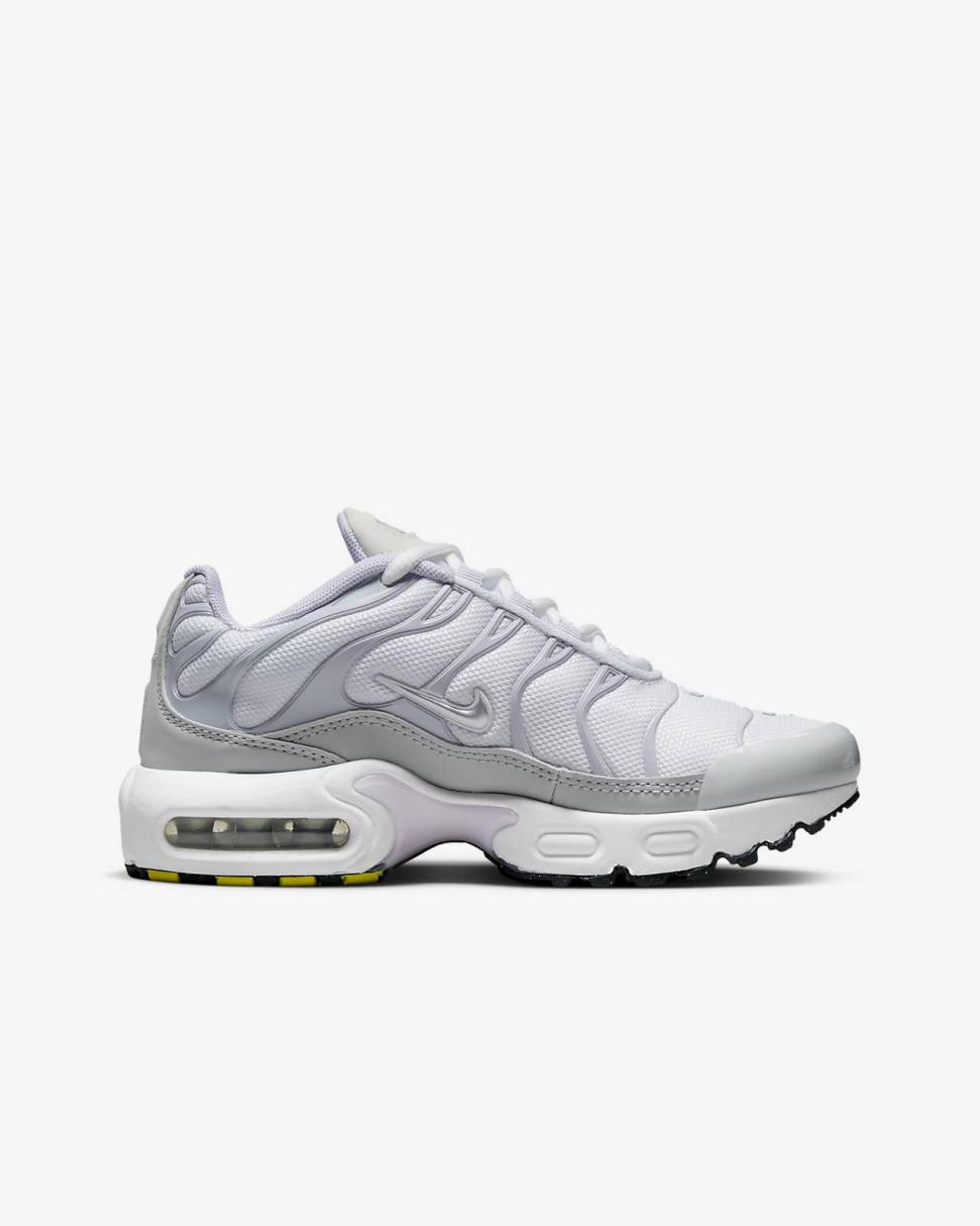 Nike Air Max Plus White/Pure Platinum/Violet Frost/Metallic Silver | Kids Nike First Day Kicks