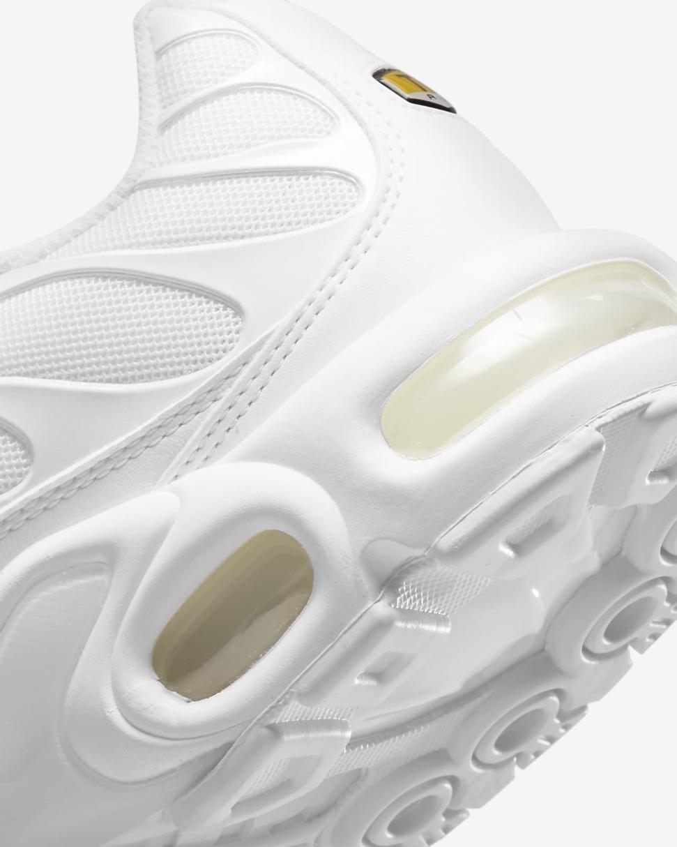 Nike Air Max Plus White/Pure Platinum/White | Womens Nike First Day Kicks