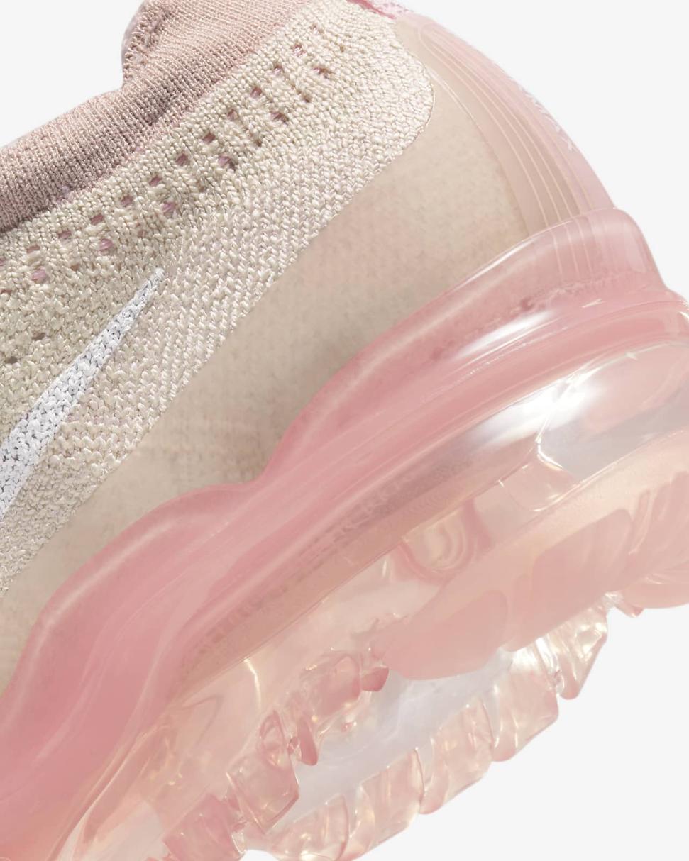 Nike Air VaporMax 2023 Flyknit Oatmeal/Pink Oxford/Sail/Pearl Pink | Womens Nike First Day Kicks