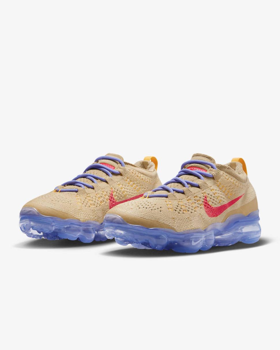 Nike Air VaporMax 2023 Flyknit Pale Vanilla/Sail/Sesame/Sea Coral | Womens Nike First Day Kicks