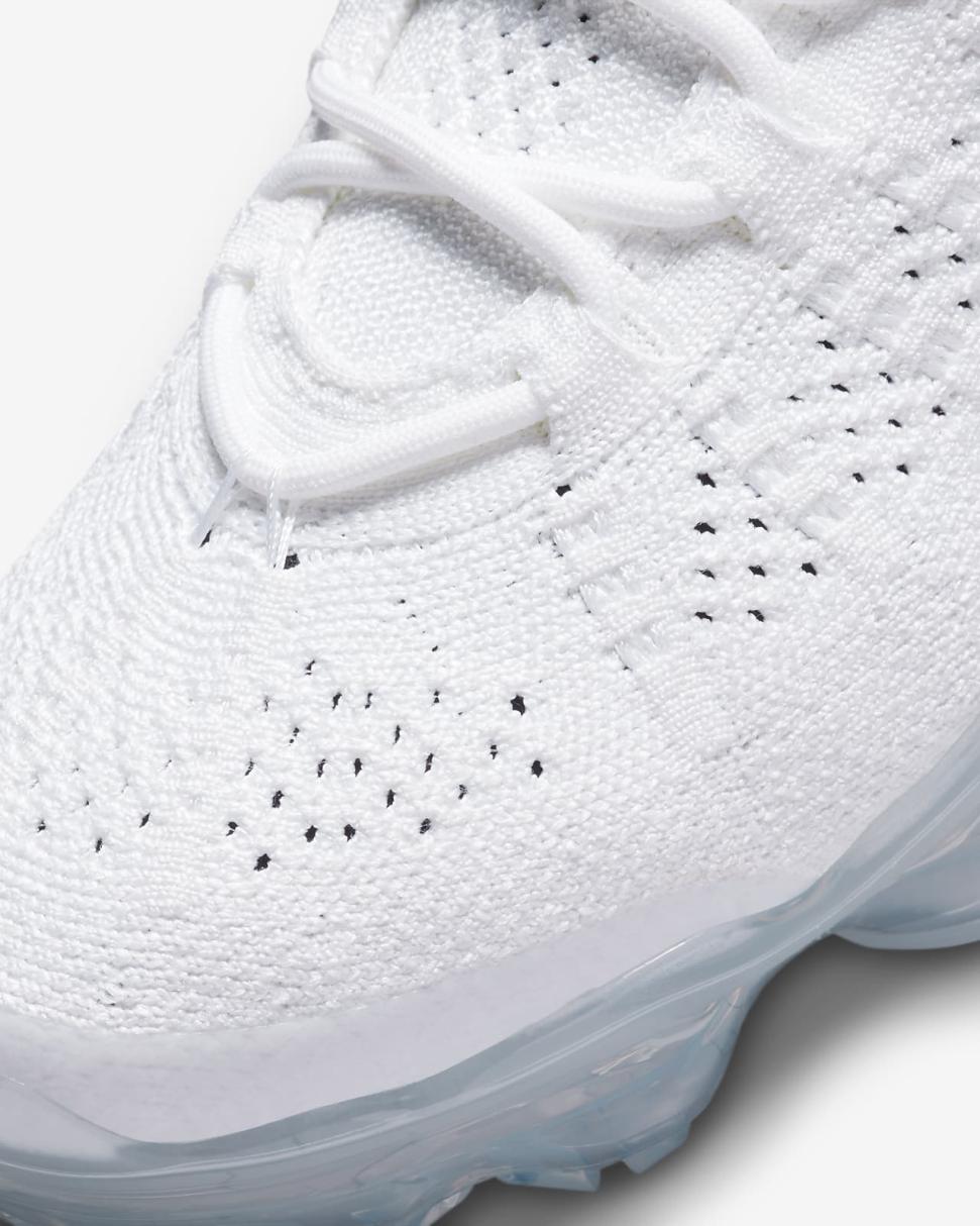 Nike Air VaporMax 2023 Flyknit White/Metallic Silver/Metallic Silver/Pure Platinum | Womens Nike First Day Kicks