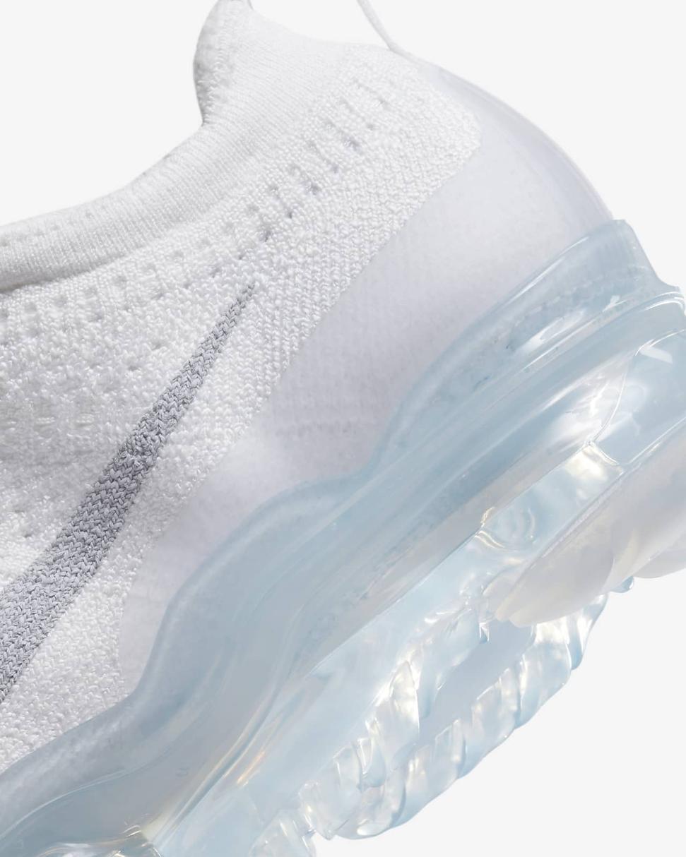 Nike Air VaporMax 2023 Flyknit White/Metallic Silver/Metallic Silver/Pure Platinum | Womens Nike First Day Kicks