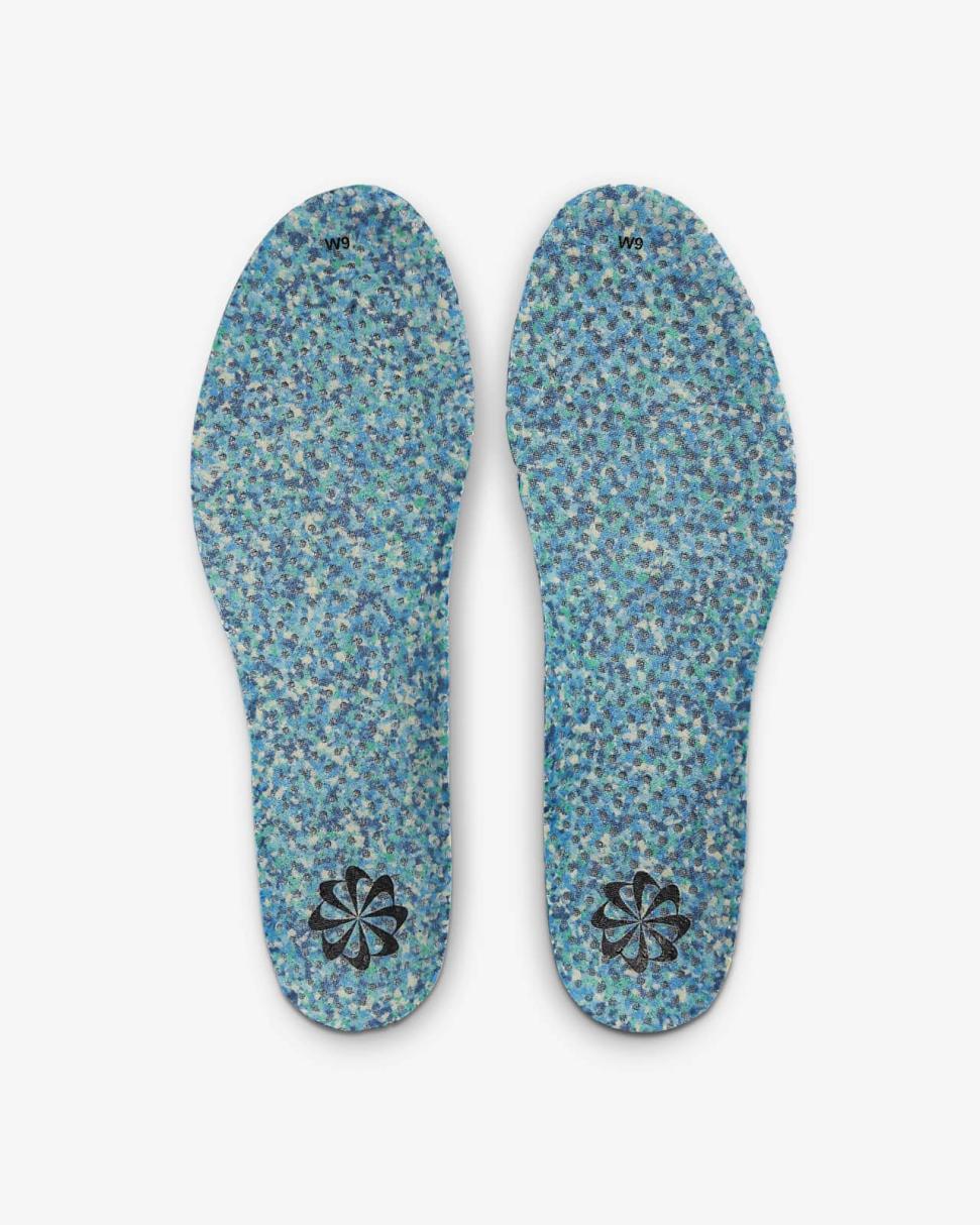 Nike Air VaporMax 2023 Flyknit White/Metallic Silver/Metallic Silver/Pure Platinum | Womens Nike First Day Kicks