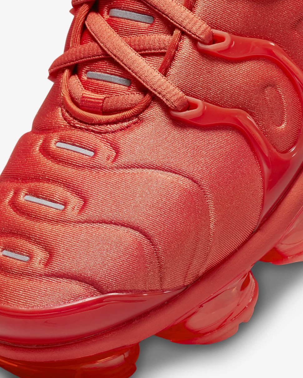 Nike Air VaporMax Plus Mantra Orange/Orange/Cinnabar | Womens Nike Lifestyle