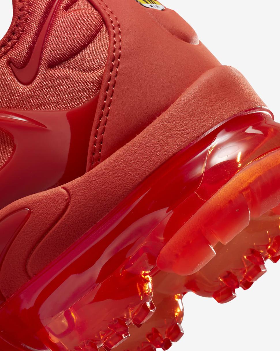 Nike Air VaporMax Plus Mantra Orange/Orange/Cinnabar | Womens Nike Lifestyle