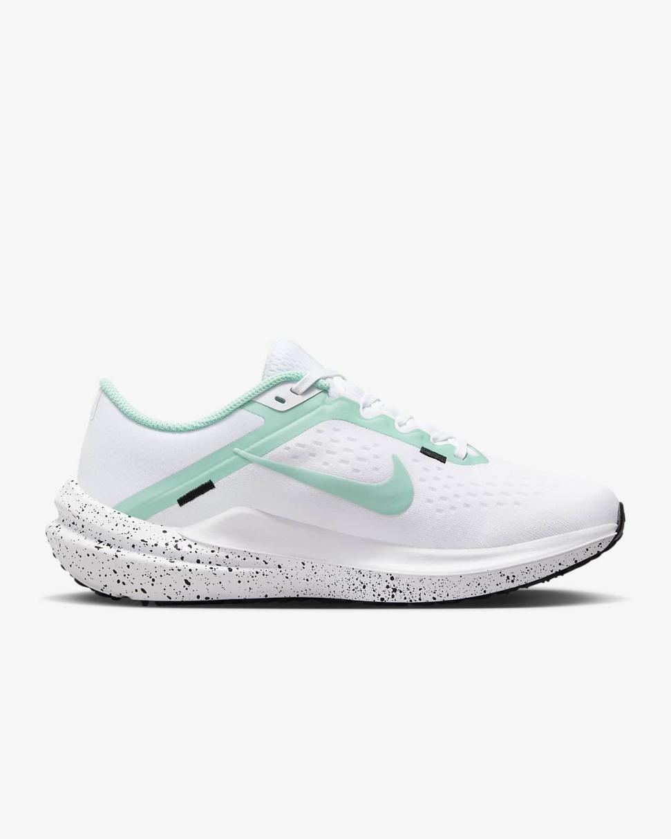 Nike Air Winflo 10 White/Black/Emerald Rise | Womens Nike Running