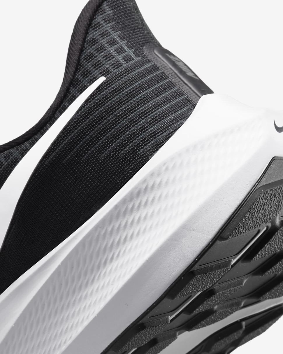 Nike Air Zoom Pegasus 39 Black/Dark Smoke Grey/White | Womens Nike Running