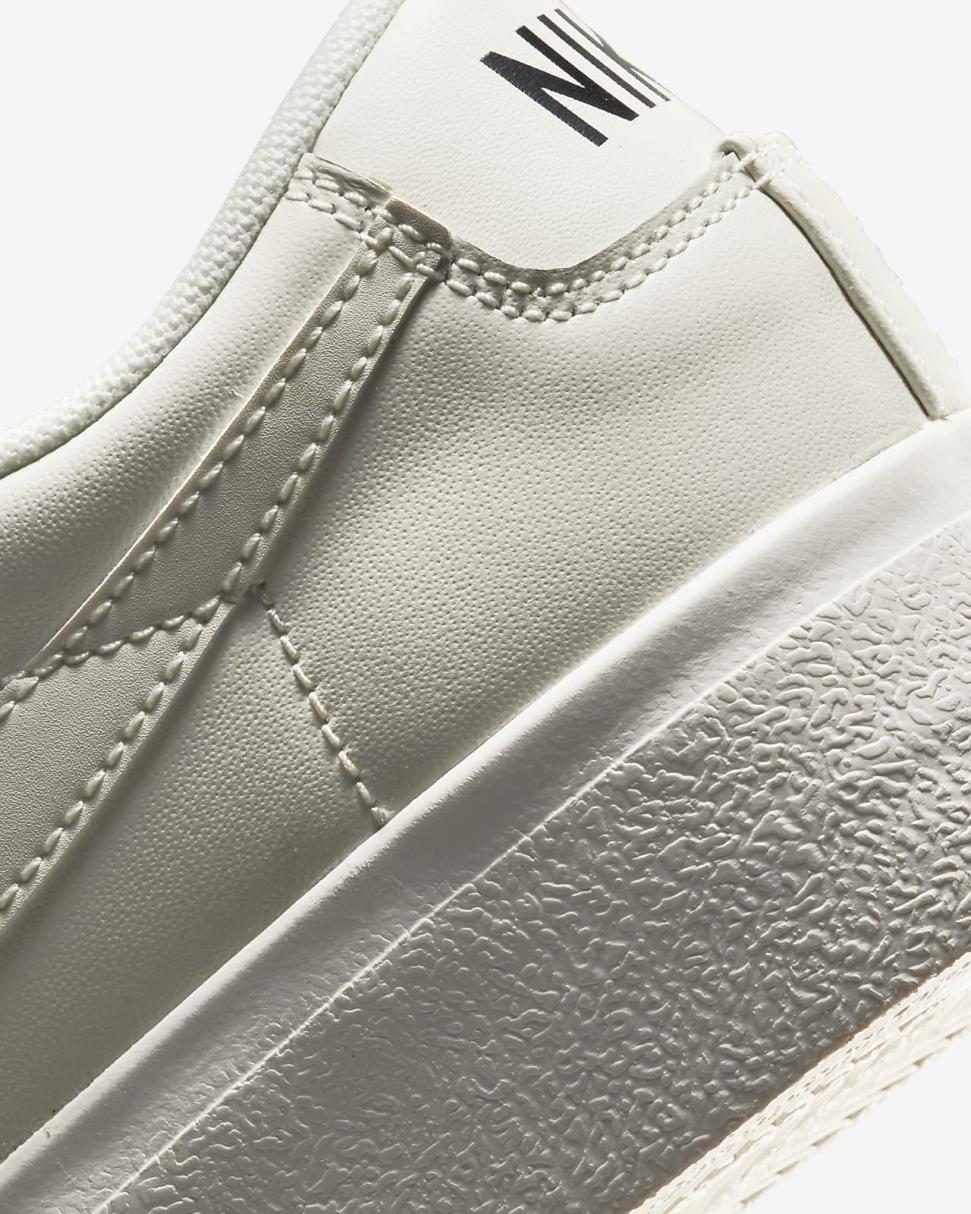 Nike Blazer Low Platform Sail/Sail/Black/Sail | Womens Nike First Day Kicks