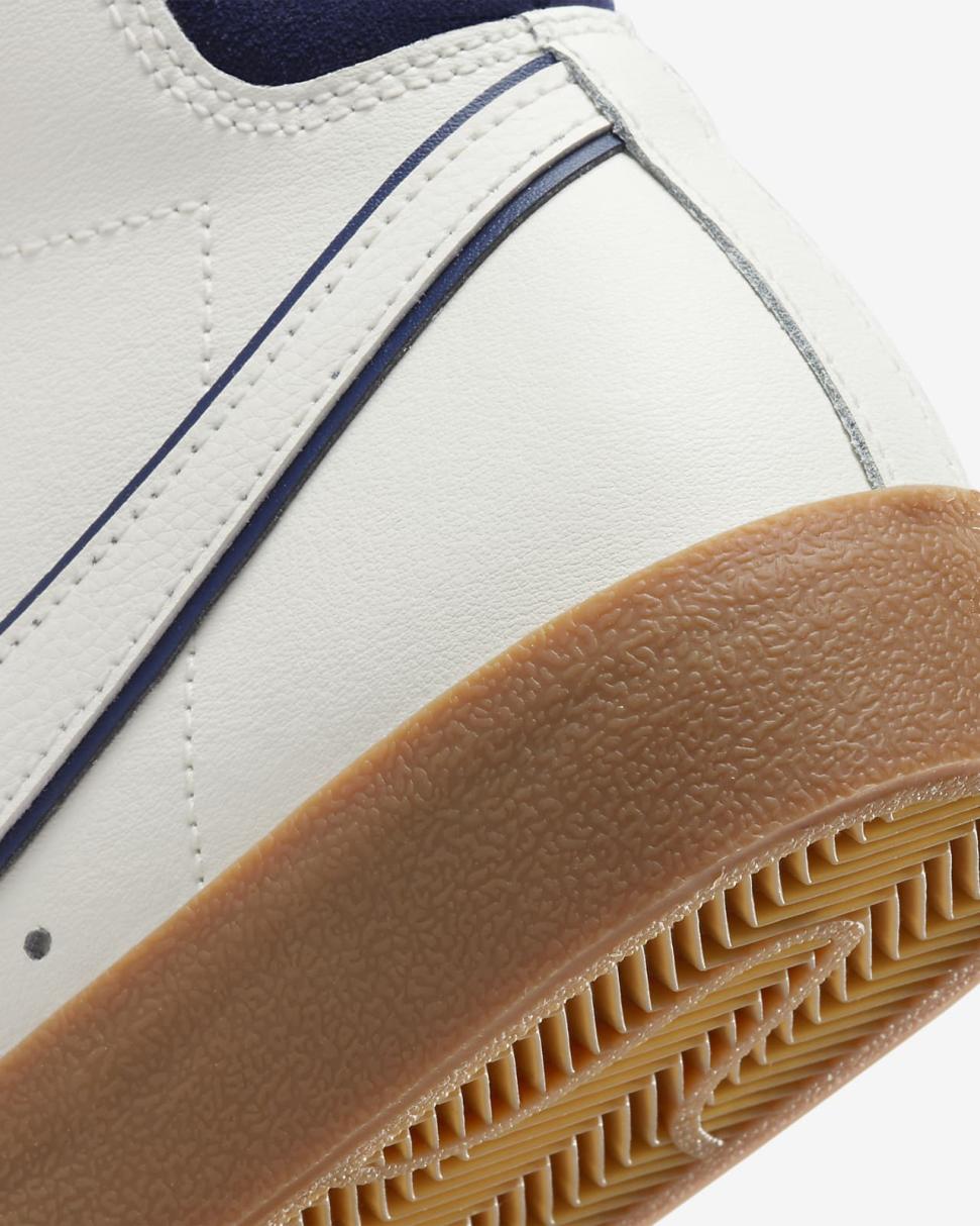 Nike Blazer Mid '77 Premium Sail/Midnight Navy/Gum Medium Brown/Sail | Mens Nike Lifestyle