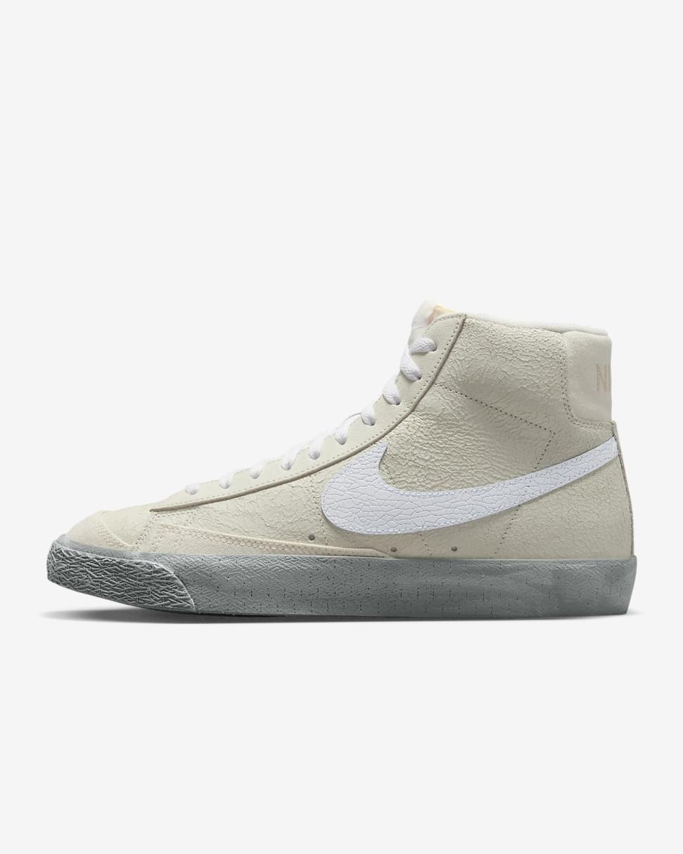Nike Blazer Mid '77 SE Summit White/Phantom/Mica Green/White | Mens Nike Lifestyle