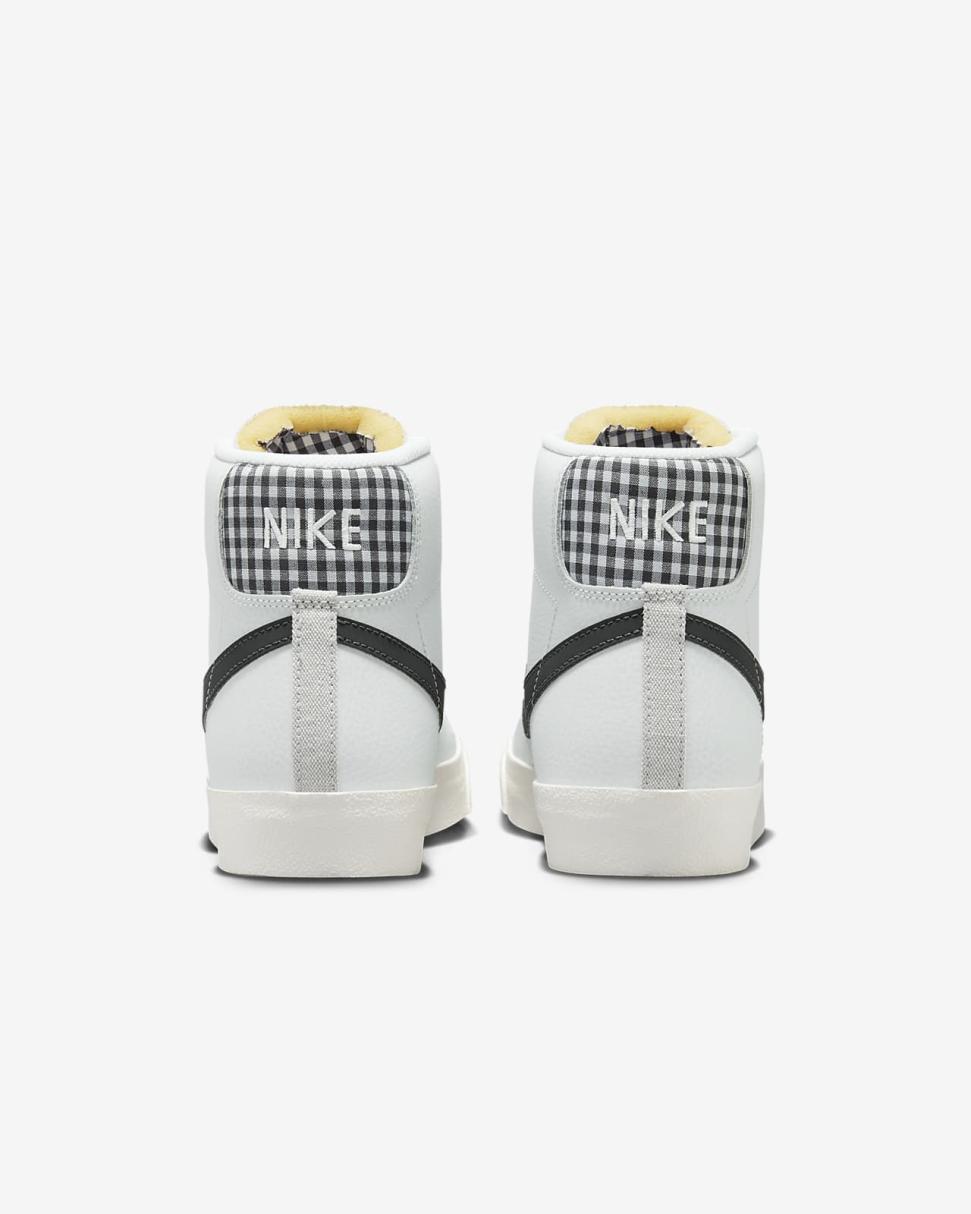 Nike Blazer Mid '77 Vintage Photon Dust/Sail/Safety Orange/Dark Smoke Grey | Mens Nike Lifestyle