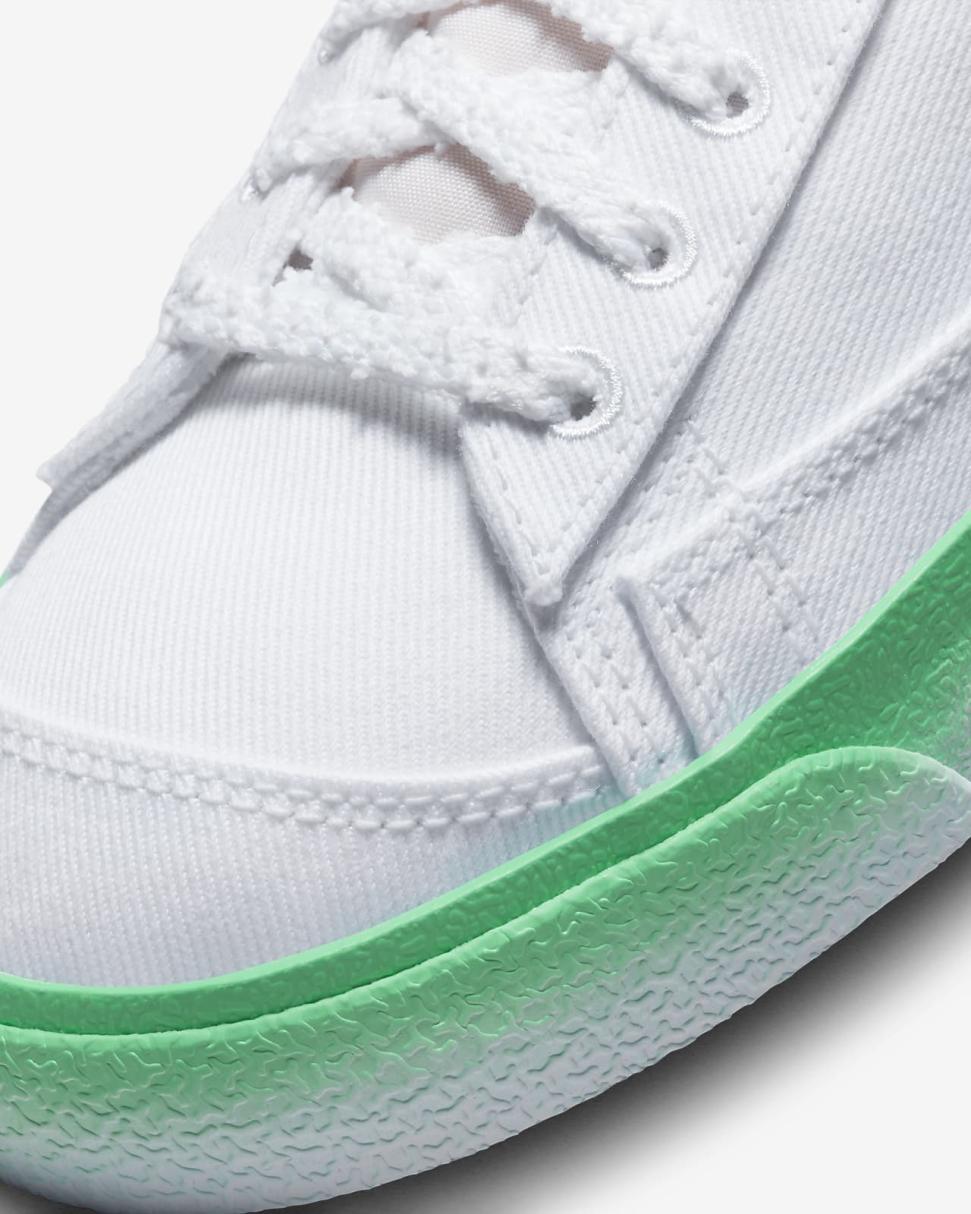 Nike Blazer Mid '77 White/Barely Green/Gum Light Brown/Spring Green | Womens Nike Lifestyle