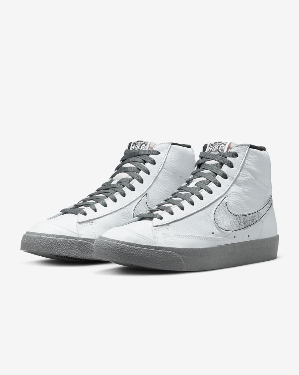Nike Blazer Mid '77 White/Black/White/Smoke Grey | Mens Nike Lifestyle