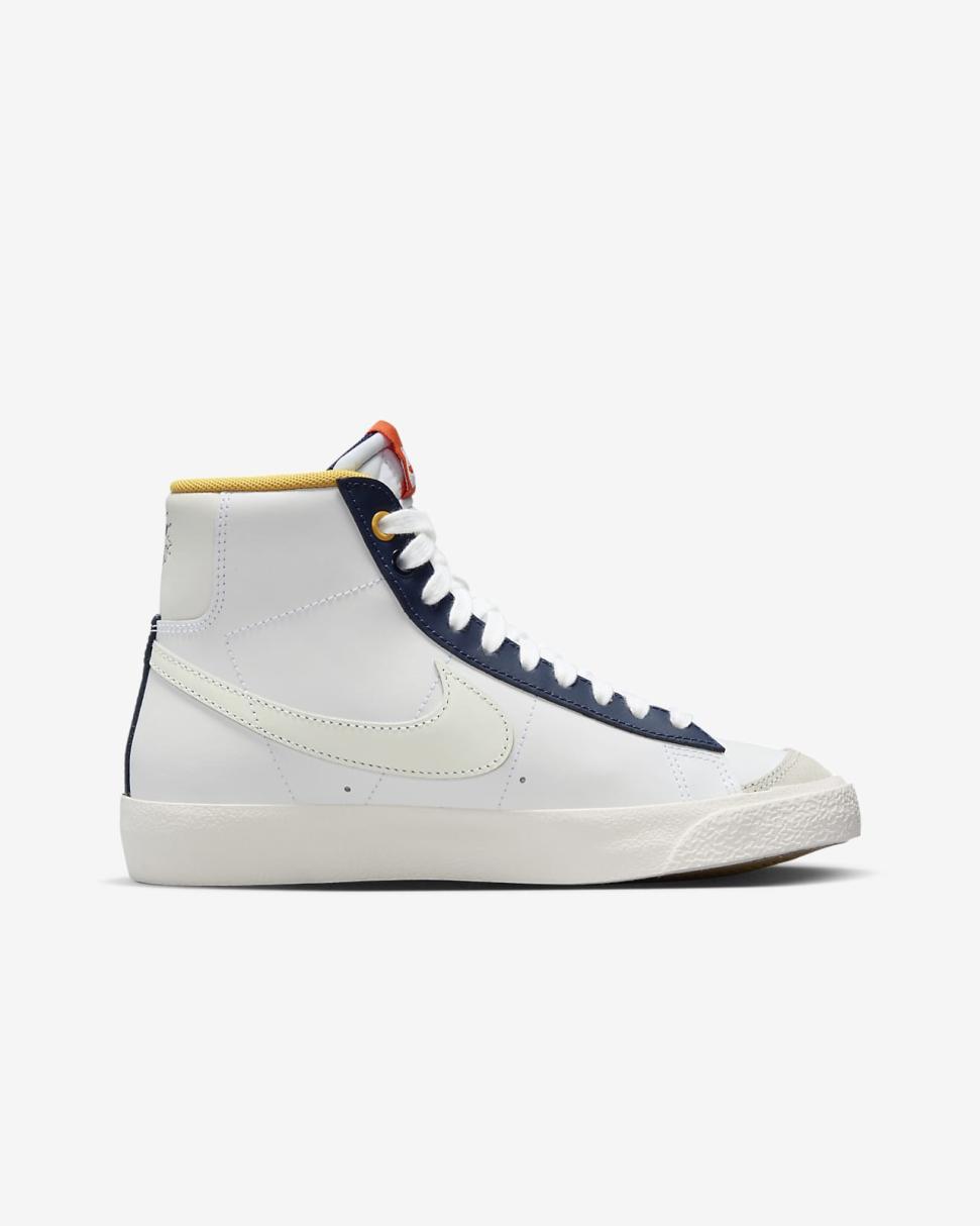 Nike Blazer Mid '77 White/Midnight Navy/Safety Orange/Polar | Kids Nike Tween Collection