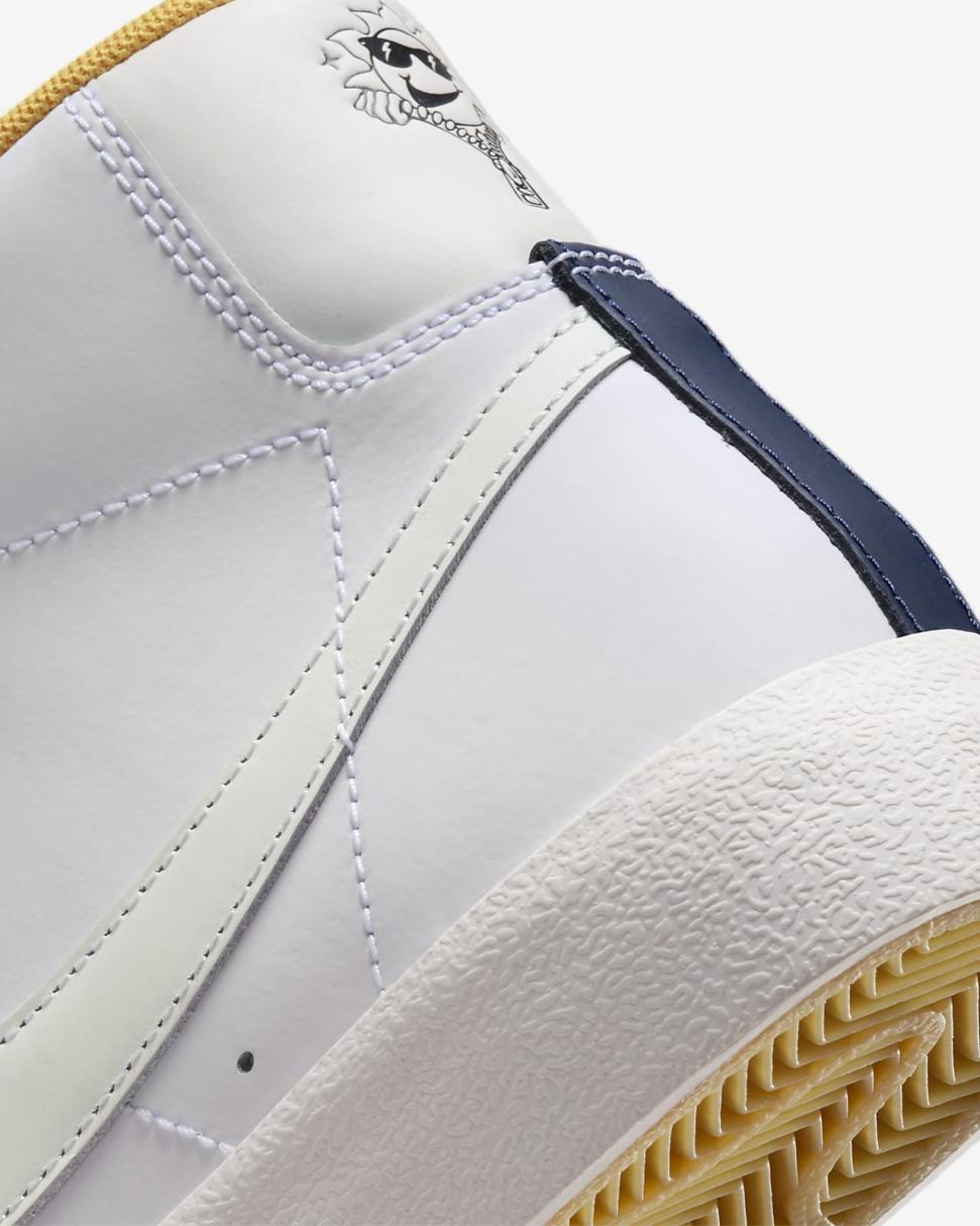 Nike Blazer Mid '77 White/Midnight Navy/Safety Orange/Polar | Kids Nike Tween Collection