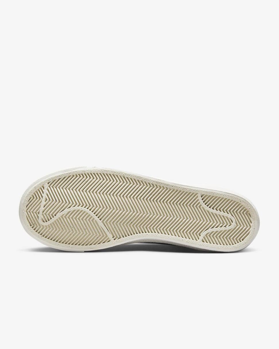 Nike Blazer Mid '77 White/Sail/Black/Game Royal | Womens Nike First Day Kicks