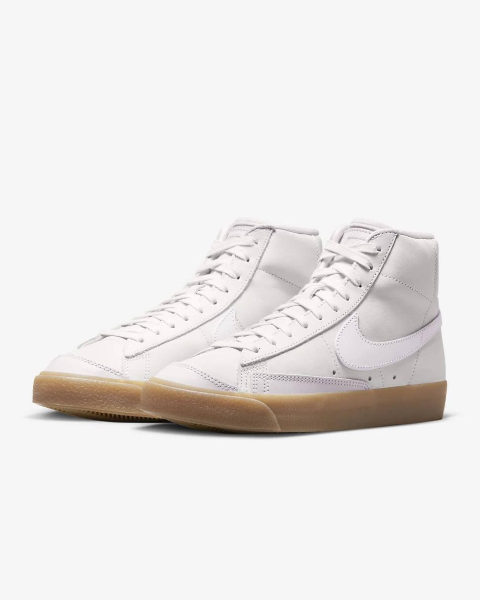 Nike Blazer Mid Premium Pearl Pink/Gum Light Brown/Pearl Pink | Womens Nike Lifestyle