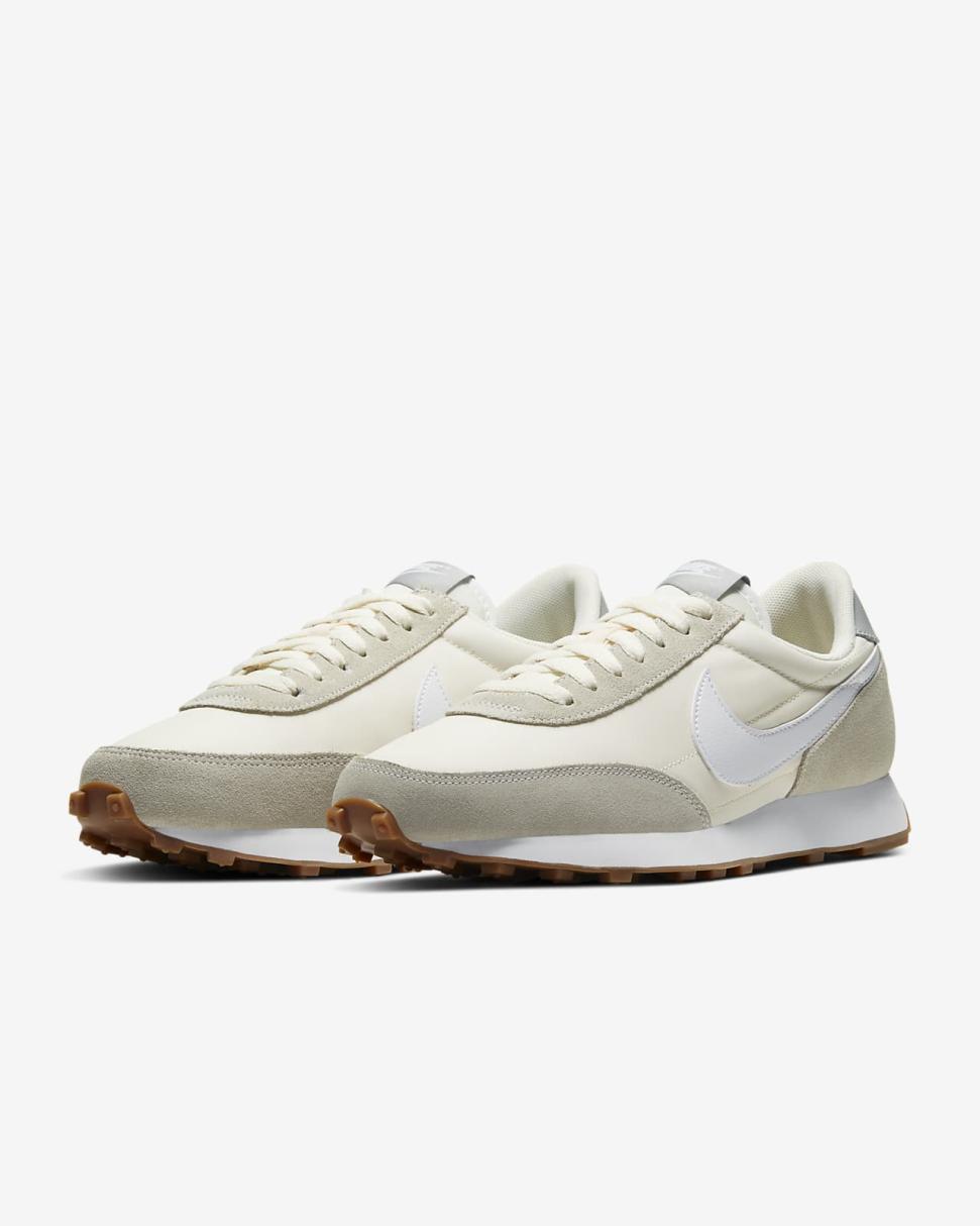 Nike Daybreak Summit White/Pale Ivory/Light Smoke Grey/White | Womens Nike Lifestyle