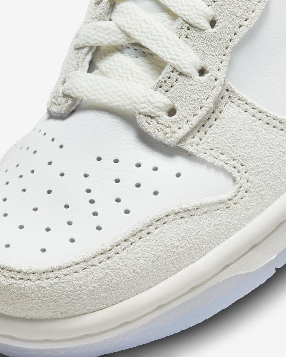 Nike Dunk High Summit White/Light Bone/Evergreen/Desert Ore | Kids Nike Dunks & Blazers