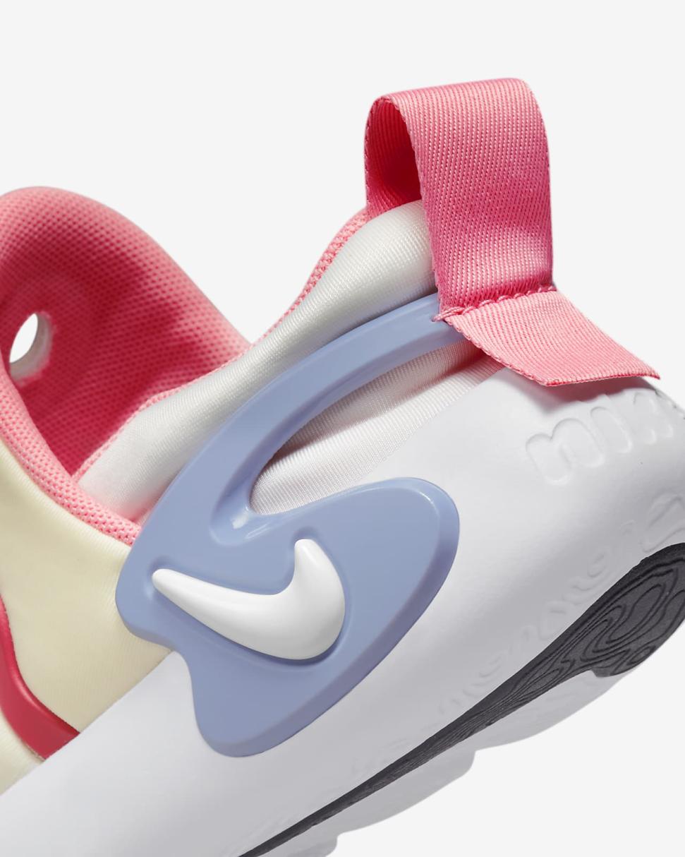 Nike Dynamo Go Coconut Milk/Photon Dust/Sea Coral/White | Kids Nike Lifestyle