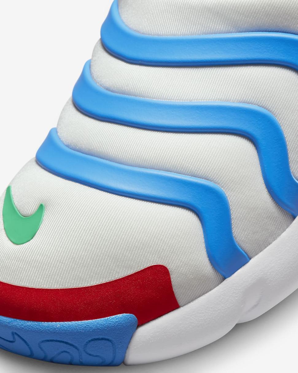 Nike Dynamo Go Pure Platinum/Black/Light Photo Blue/Stadium Green | Kids Nike Lifestyle