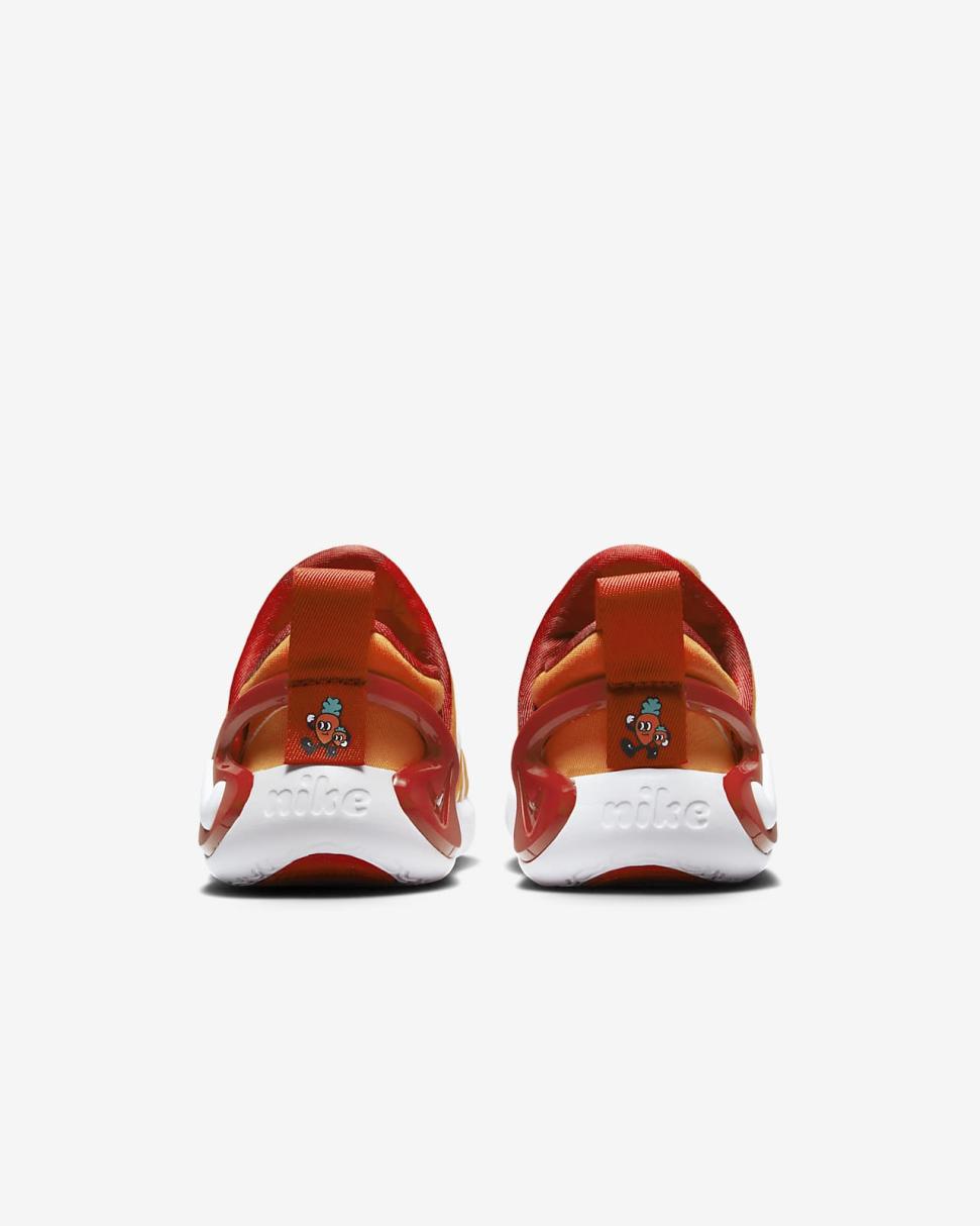 Nike Dynamo Go SE Safety Orange/White/Safety Orange/White | Kids Nike Lifestyle